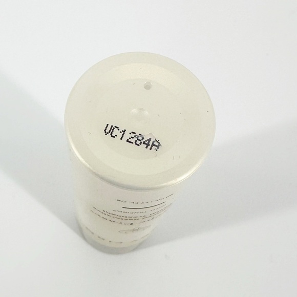 NEW Body Firm Crepe Erase Advanced Restorative Facial Treatment - Picture 3 of 3